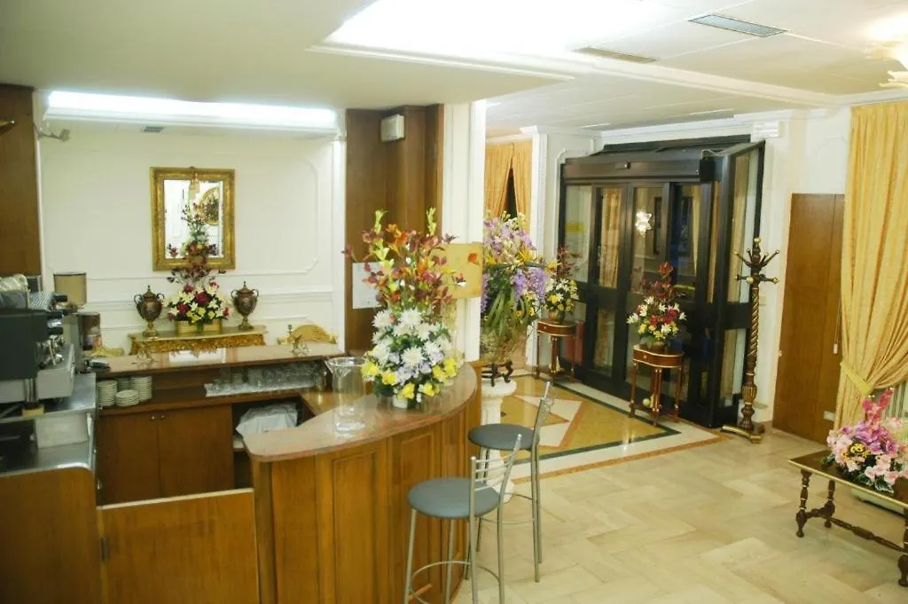 Hotel Flowers Montecatini Terme